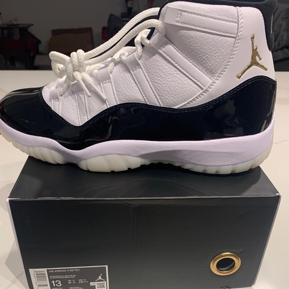 NWT Men's Air Jordan 11 Retro 'Defining Moment DMP 2023 Gratitude' - Picture 2 of 13